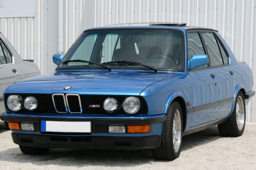 BMW M5 (1a generazione, anche nota come BMW M5  E28)