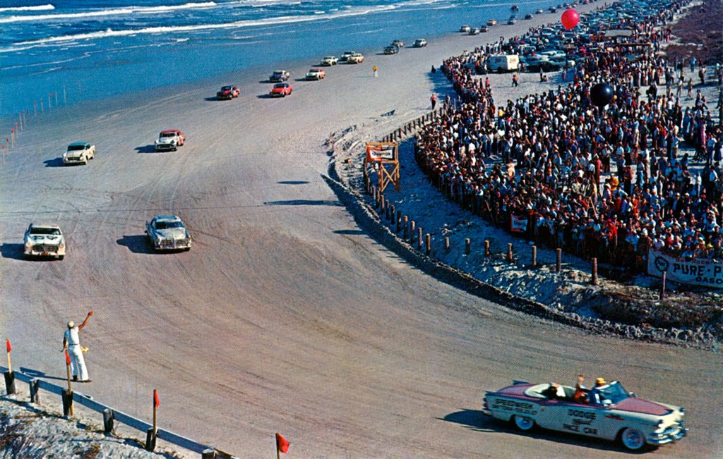 Una gara sulla spiaggia di Daytona