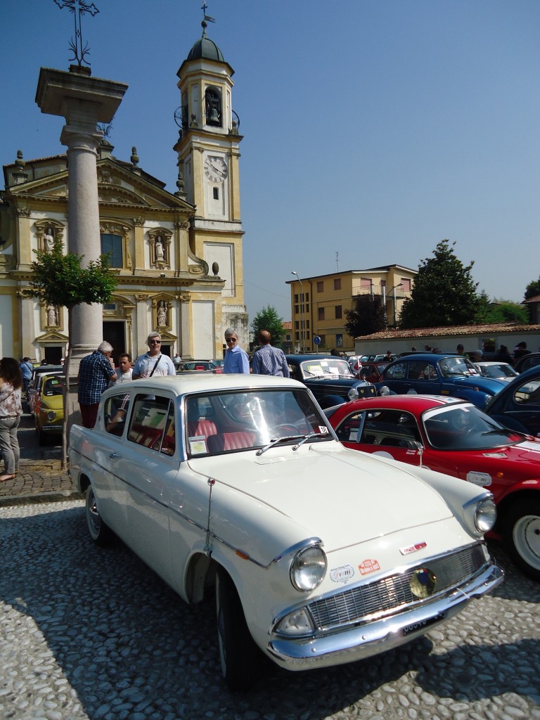 Ford Anglia Deluxe