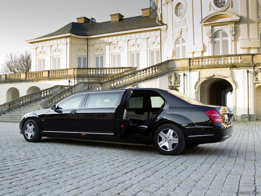 2011_mercedes-benz_s600_pullman_guard_15_1024x768