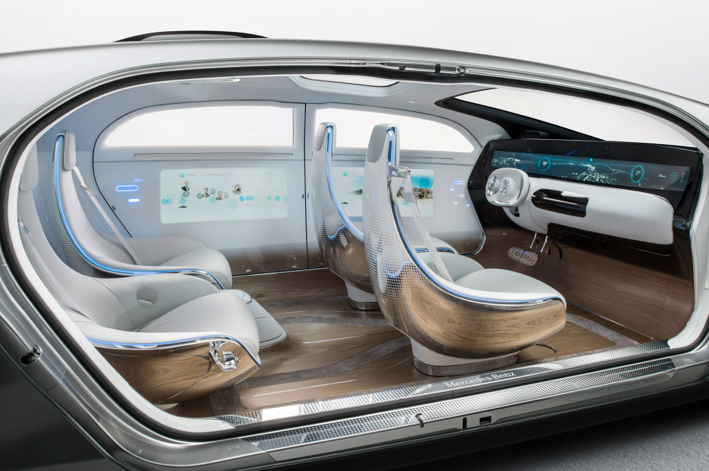 Mercedes-Benz-F-015-Luxury-in-Motion-concept-cabin-1