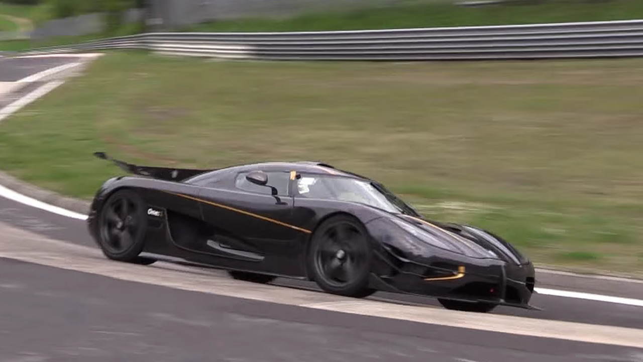 koenigsegg-one1-laps-nurburgring-on-video