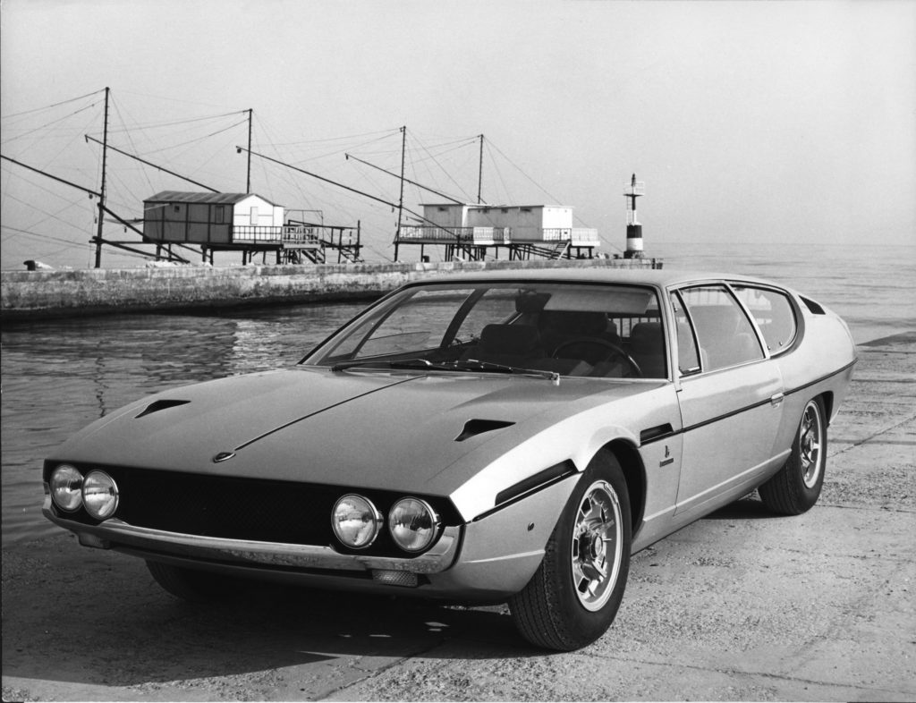 foto storiche bn Lamborghini Espada 400 GT serie 1 (anno di costruzione 1968)